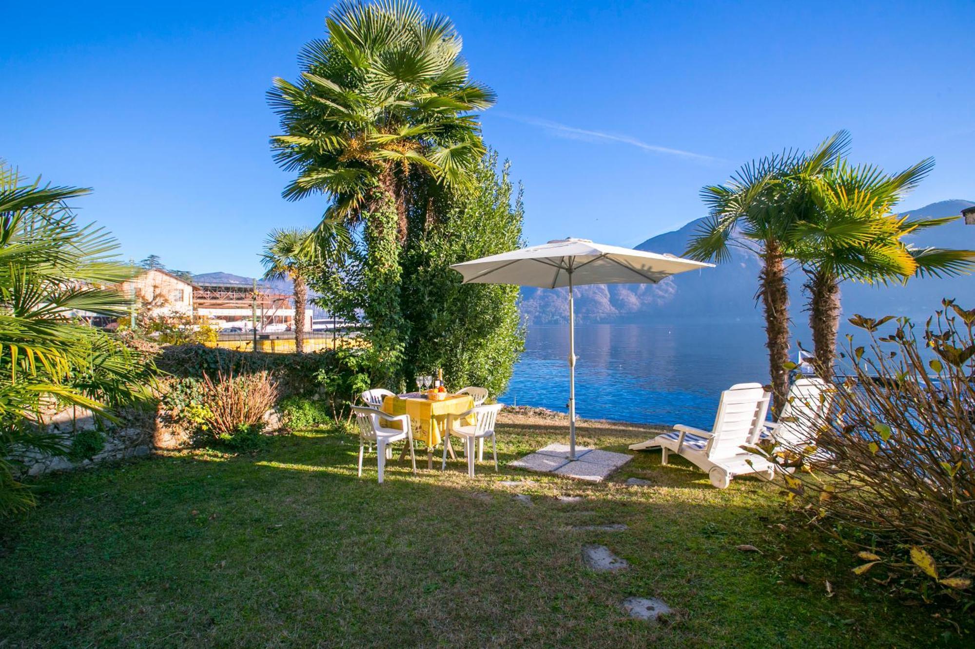 Casetta Al Lago Mezzegra Bagian luar foto